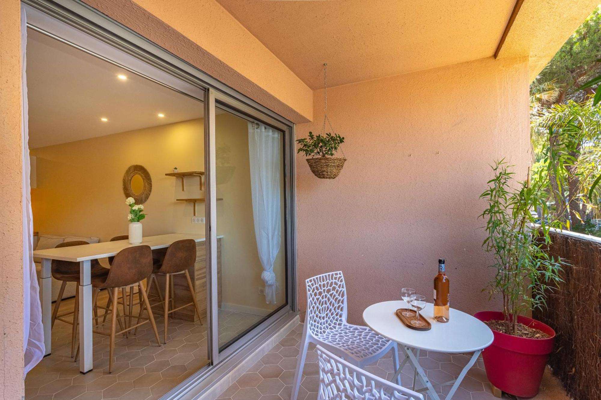 La Cigale Varoise - Hyeres La Plage Room photo